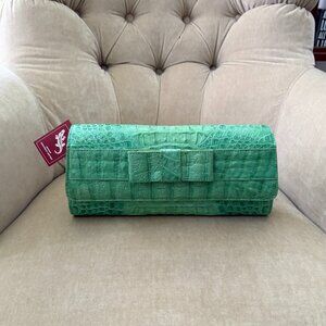 NEW Auth BYRON NEW YORK Genuine Crocodile Flap Clutch Bag...GORGEOUS!